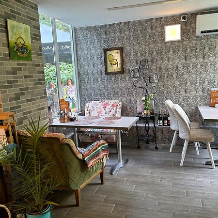 Квартира У Моря С Двумя Балконами Batoumi Extérieur photo
