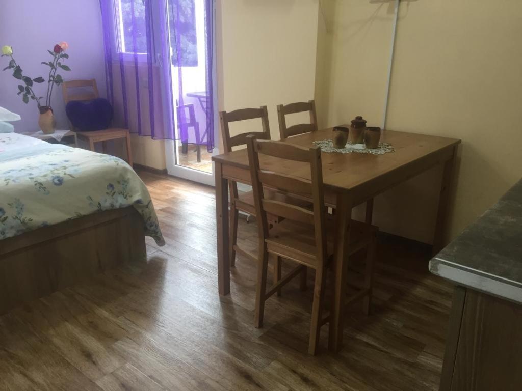 Квартира У Моря С Двумя Балконами Batoumi Extérieur photo
